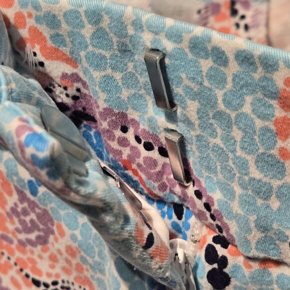 Crown and Ivy Petite Size 6P Blue Mosaic Print Shorts Scalloped Edge - Picture 4 of 5